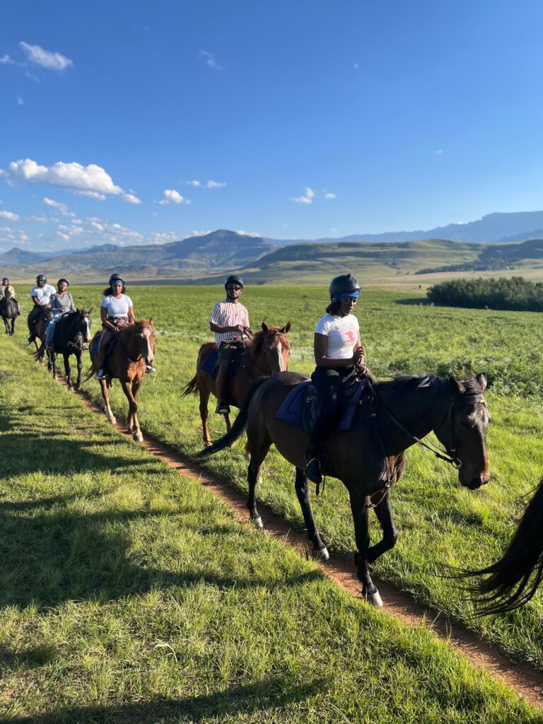eaTravel Drakies Horse Ride