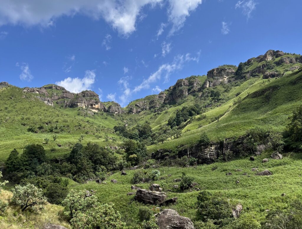 eaTravel Drakensberg Hike
